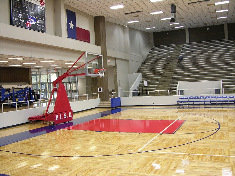Phillips Field House Gym in Pasadena (18)